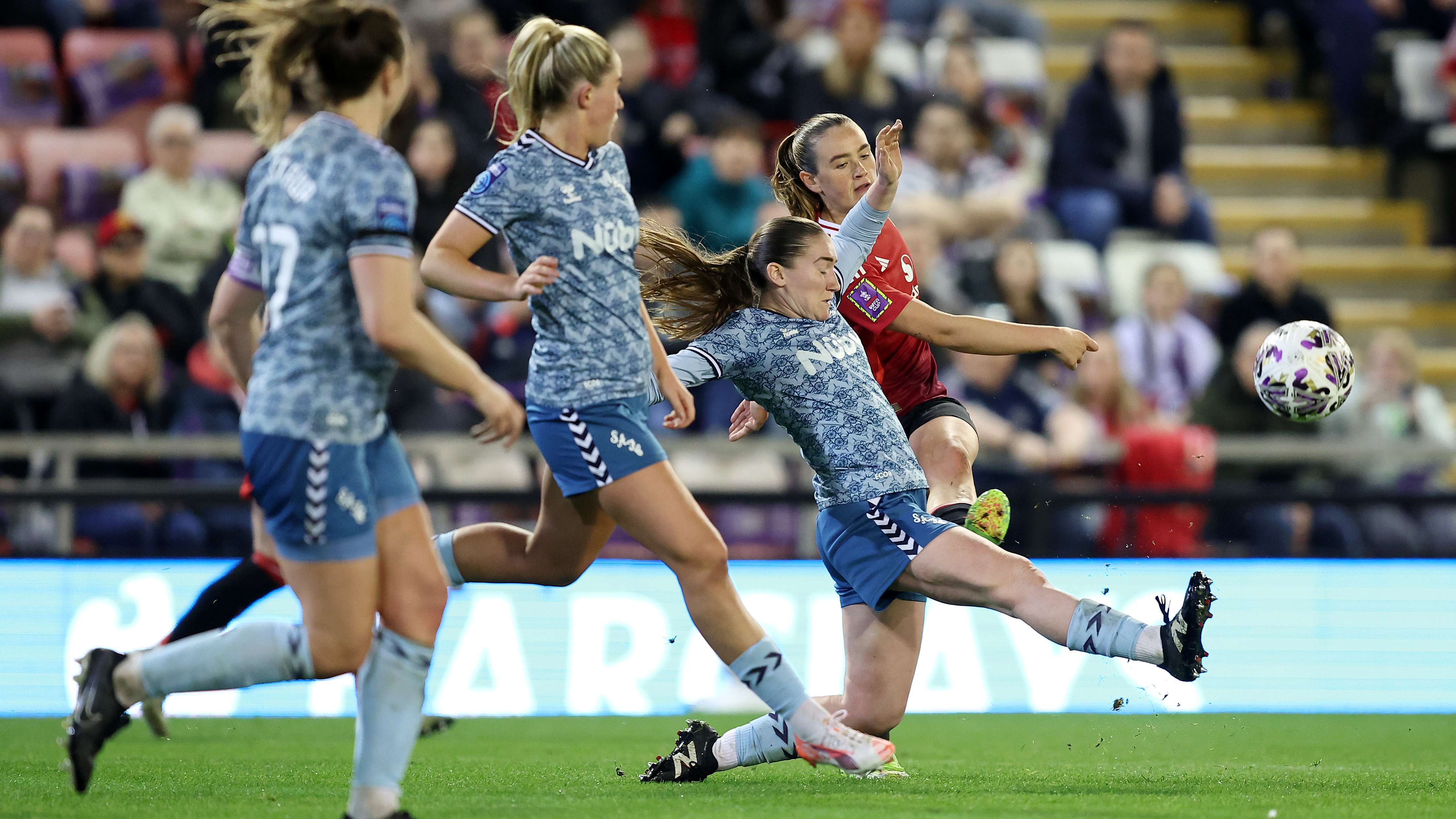 联赛中的地 联赛中的地